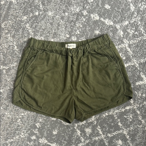 Madewell Olive Green Women's Pull on Shorts - Picture 4 of 12